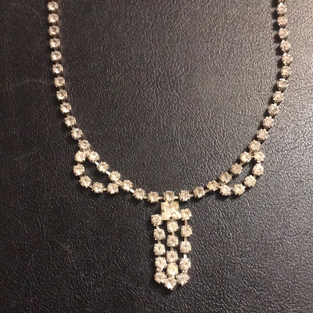 Vintage Clear crystal rhinestone necklace